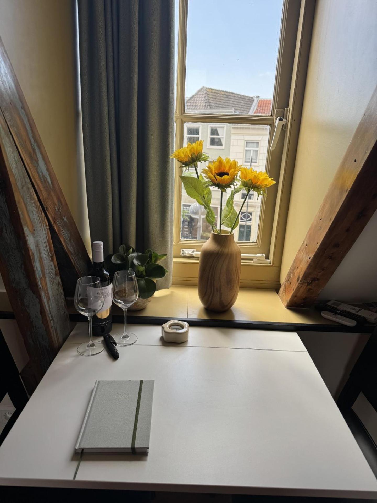 The Hazel House Bed and Breakfast Haarlem Exteriör bild